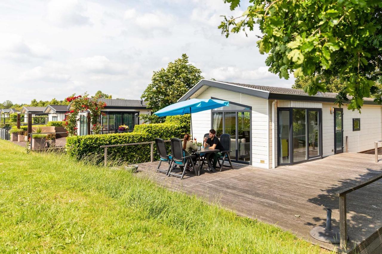 Topparken - Recreatiepark Het Esmeer Aalst Стая снимка